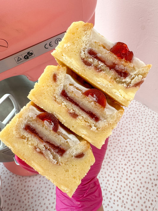 Cherry Bakewell Blondie