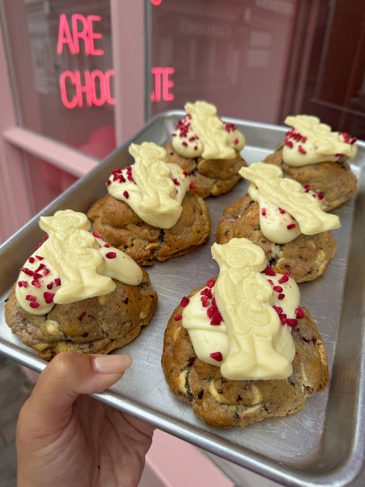 Raspberry&White Chocolate Stuffed Cookie